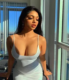 Ella VIP Escorts in Delhi