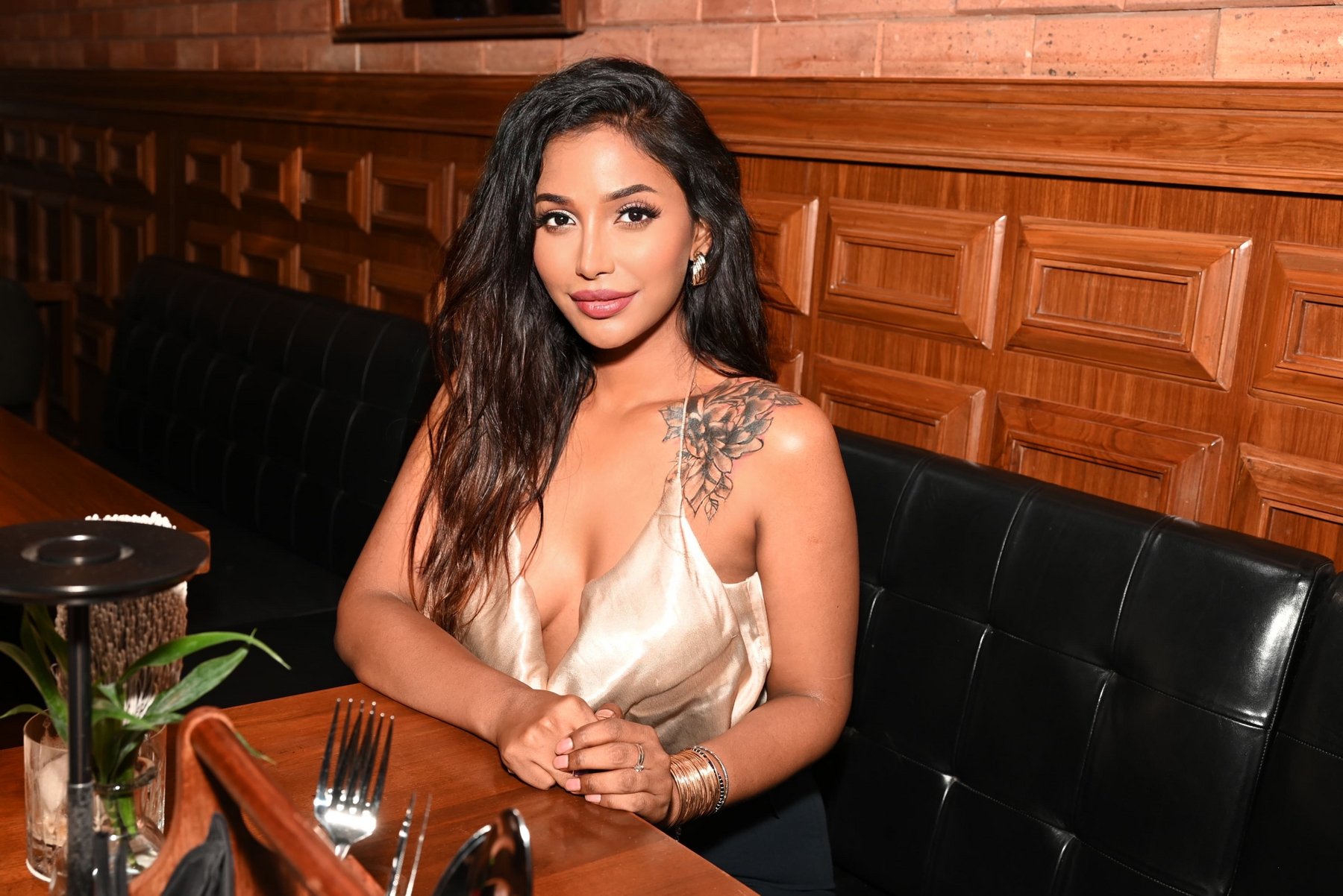 Maria - Russian Escorts Gurgaon | 24x7 Call Girls Available in Gurgaon